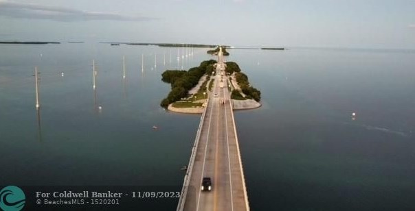 79901 Overseas Hwy, Plantation Key FL  33036-3814 exterior