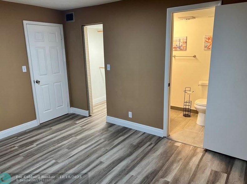 7610 Stirling Rd, Hollywood FL 33024-8439 exterior