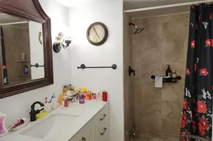 10180 NW 30th Ct, Sunrise, FL 33322 - Photo 7