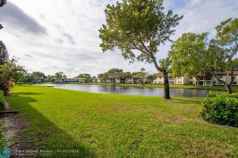 21863 Arriba Real, Boca Raton FL  33433-3192 exterior