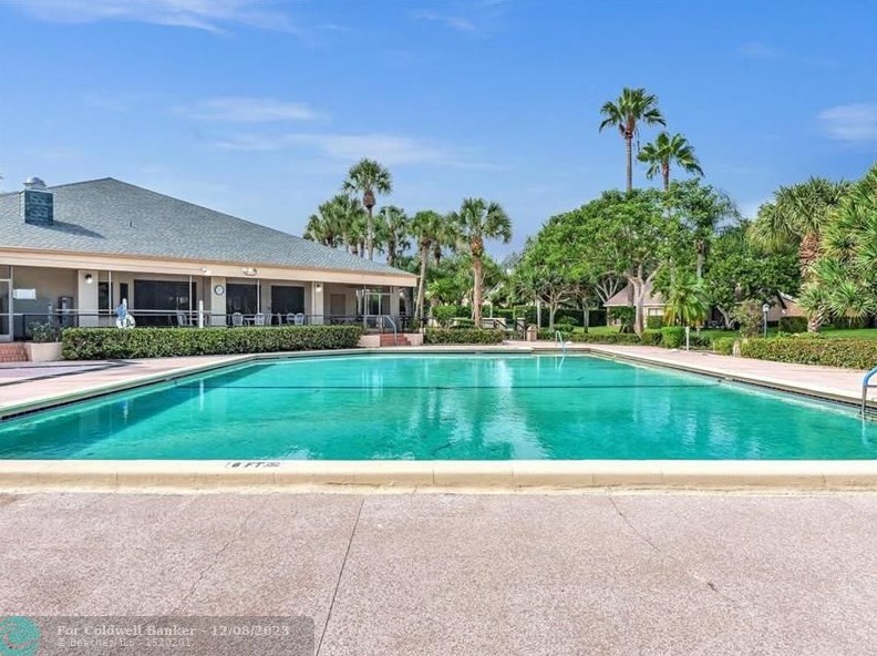 10940 Lake Front Pl, Boca Raton FL  33498-1690 exterior