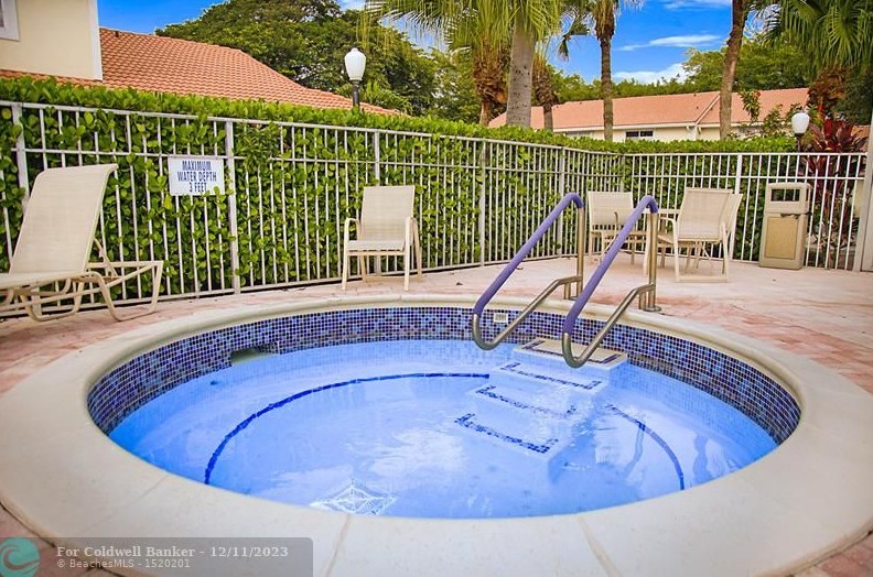 6377 Boca Cir, Boca Raton FL 33433-7805 exterior