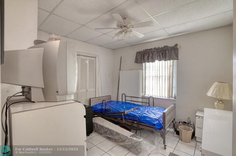 2515 161st St, Miami FL  33054-6537 exterior