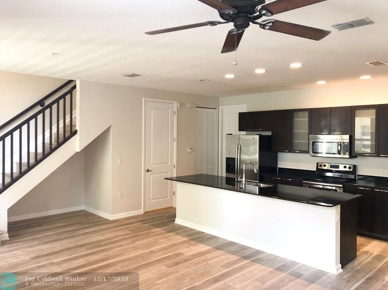 5025 16th Way, Boca Raton FL  33431-3355 exterior