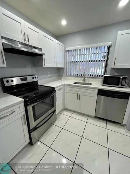 1504 89th Ter, Hollywood FL  33024-4655 exterior