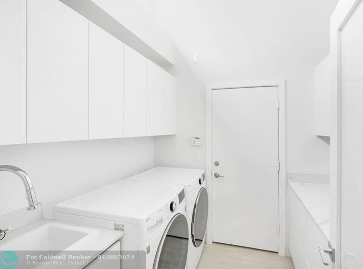 6550 Somerset Cir, Boca Raton FL  33496-4021 exterior