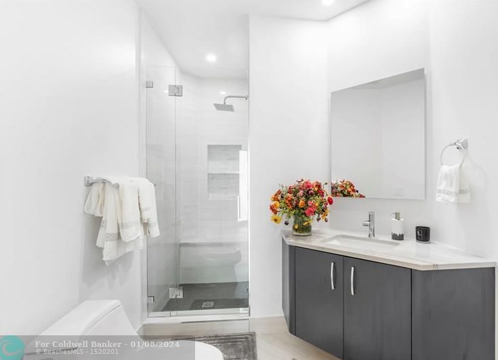 6550 Somerset Cir, Boca Raton FL  33496-4021 exterior