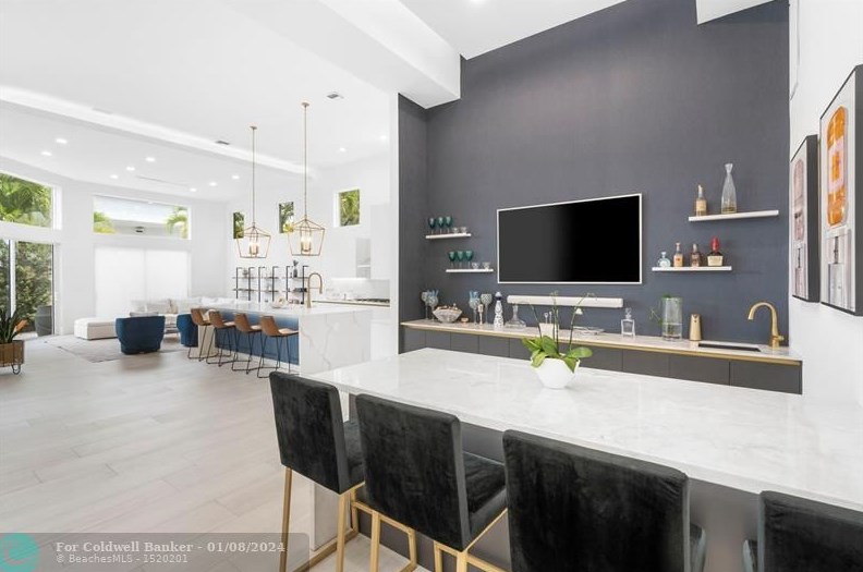 6550 Somerset Cir, Boca Raton FL  33496-4021 exterior