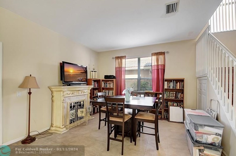 5480 Queenship Ct, Lake Worth FL  33463-5969 exterior