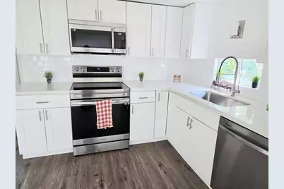 2050 SW 83rd Terrace, Davie, FL 33324 - Photo 11
