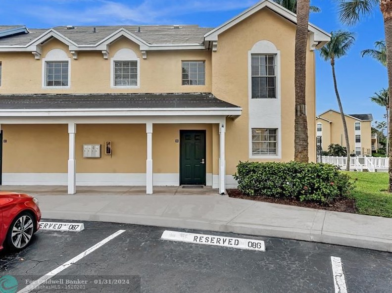 6307 La Costa Dr, Boca Raton FL  33433-6614 exterior