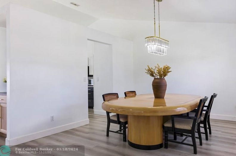 2062 Larchmont Ln, Fort Pierce FL  34984-4337 exterior