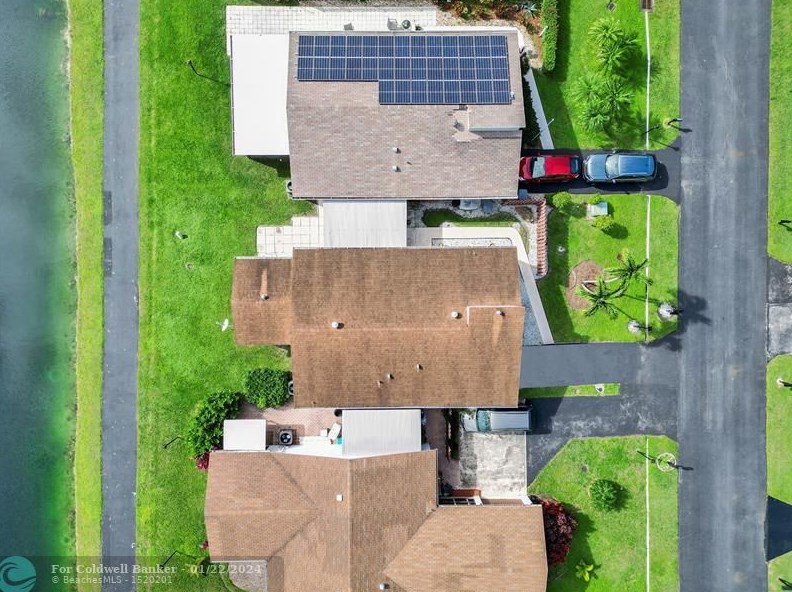 5094 Mirror Lakes Blvd, Boynton Beach FL  33472-1214 exterior