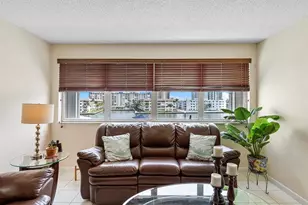 111 Golden Isles Dr, Hallandale Beach, FL 33009 - Photo 11