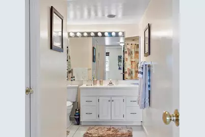 111  Golden Isles Dr, Unit #C1, Hallandale Beach, FL 33009 - Photo 29