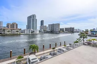 111 Golden Isles Dr, Hallandale Beach, FL 33009 - Photo 7