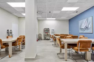 111 Golden Isles Dr, Hallandale Beach, FL 33009 - Photo 21