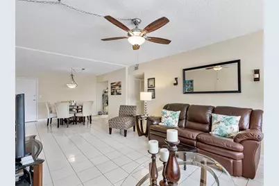 111  Golden Isles Dr, Unit #C1, Hallandale Beach, FL 33009 - Photo 13
