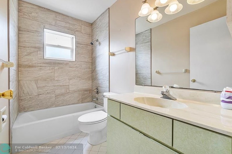 2158 Carnation Rd, Fort Pierce FL  34952-4925 exterior