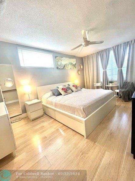 1701 191 St, Miami FL  33056-3338 exterior