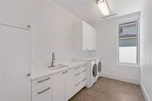 500 Isle of Capri Dr, Fort Lauderdale, FL 33301 - Photo 27