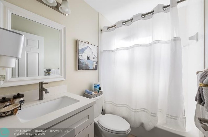 15288 69th Ct, Town Of Loxahatchee Groves FL  33470-3438 exterior