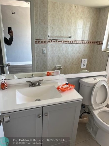 981 169th St, Miami FL 33162-2590 exterior