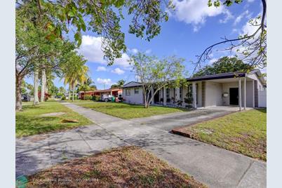 1360 NW 175th St - Photo 1
