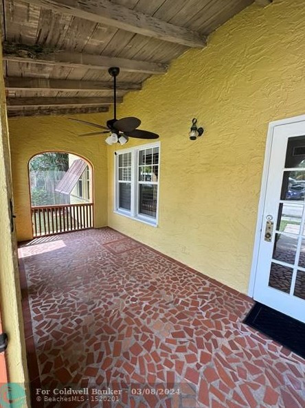 226 7th St, Delray Beach FL  33483-3924 exterior