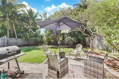 1408-1410 NE 17th Ct, Fort Lauderdale, FL 33305 - Photo 3