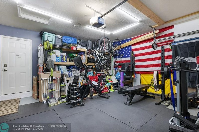 20524 5th St, Hollywood FL  33029-3464 exterior