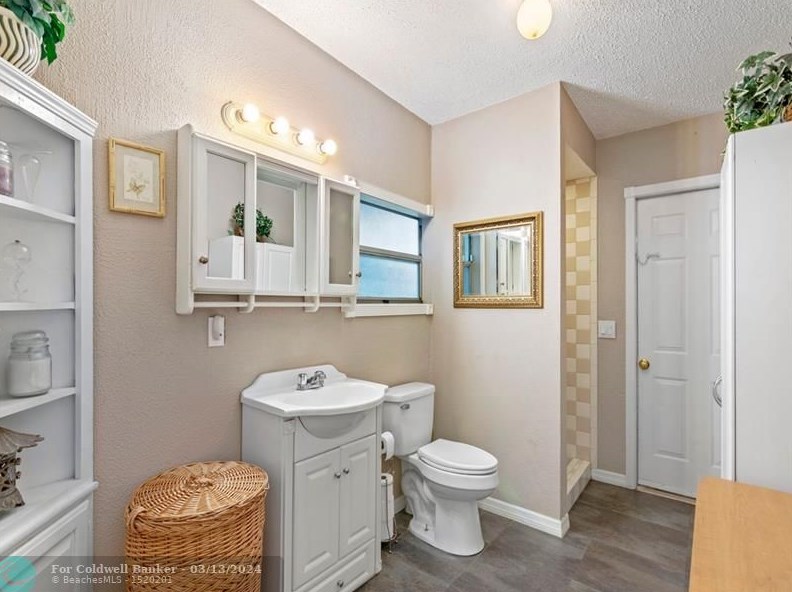 745 18th Pl, Vero Beach FL  32962-7006 exterior