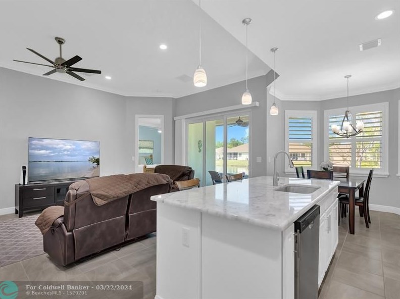 1868 Red Oak Ter, Vero Beach FL  32966 exterior