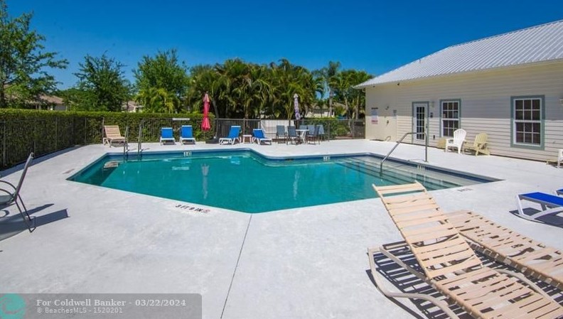 1868 Red Oak Ter, Vero Beach FL  32966 exterior