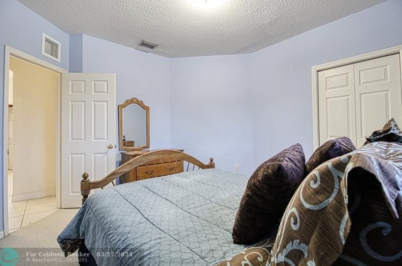 2080 99th Ave, Hollywood FL 33024-1416 exterior