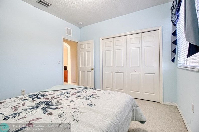 2080 99th Ave, Hollywood FL 33024-1416 exterior