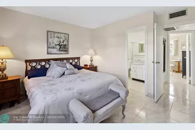 3501 NW 47th Ave, Unit #505, Lauderdale Lakes, FL 33319 - Photo 15