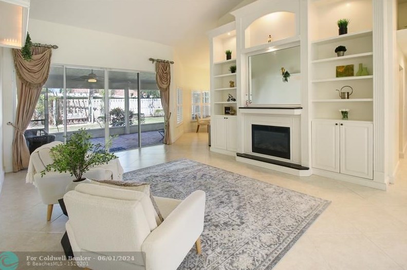 7540 Duncrest Rd, Lake Worth FL  33467-7814 exterior