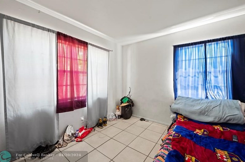 1122 N St, Lake Worth FL 33460-5246 exterior