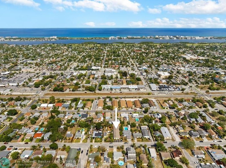 1122 N St, Lake Worth FL 33460-5246 exterior