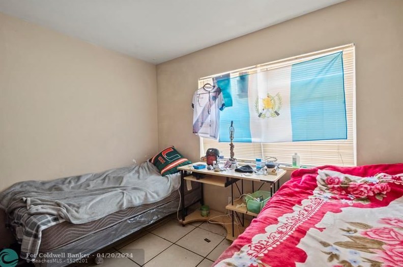 1122 N St, Lake Worth FL 33460-5246 exterior