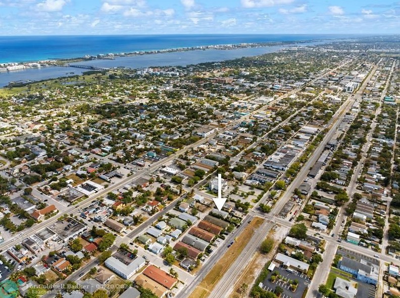 1122 N St, Lake Worth FL 33460-5246 exterior