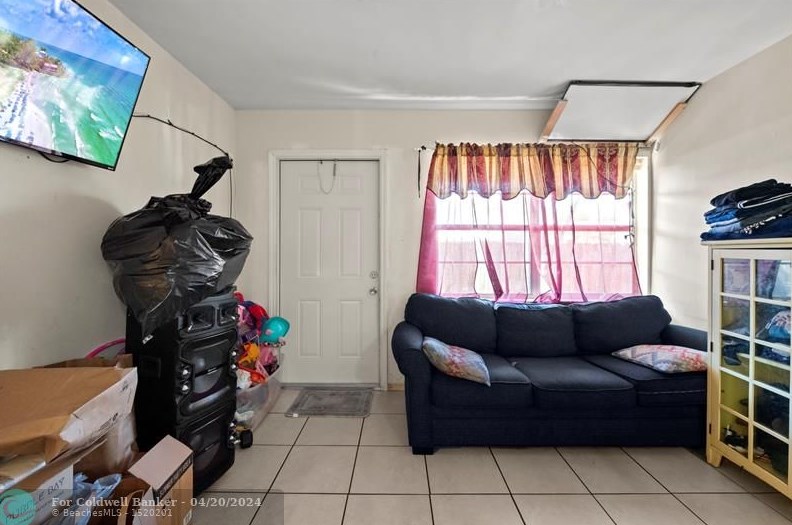 1122 N St, Lake Worth FL 33460-5246 exterior