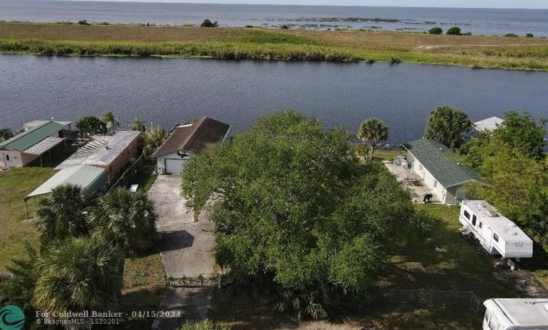 6258 Us Hwy 441, Okeechobee FL 34974-7418 exterior