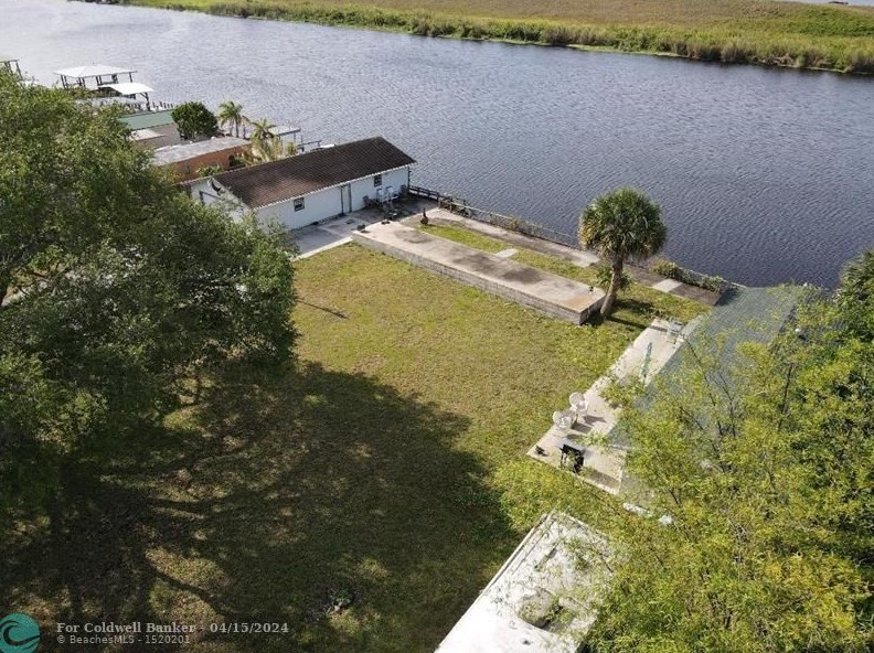 6258 Us Hwy 441, Okeechobee FL 34974-7418 exterior