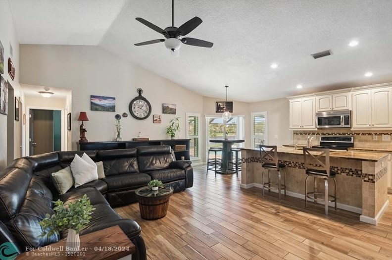 10364 Sail Pl, Boca Raton FL  33498-6313 exterior