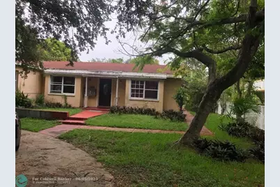 1922  Jefferson St, Hollywood, FL 33020 - Photo 1