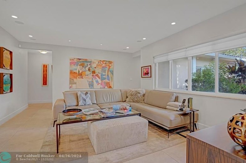 3341 37 St, Hollywood FL 33021-2520 exterior