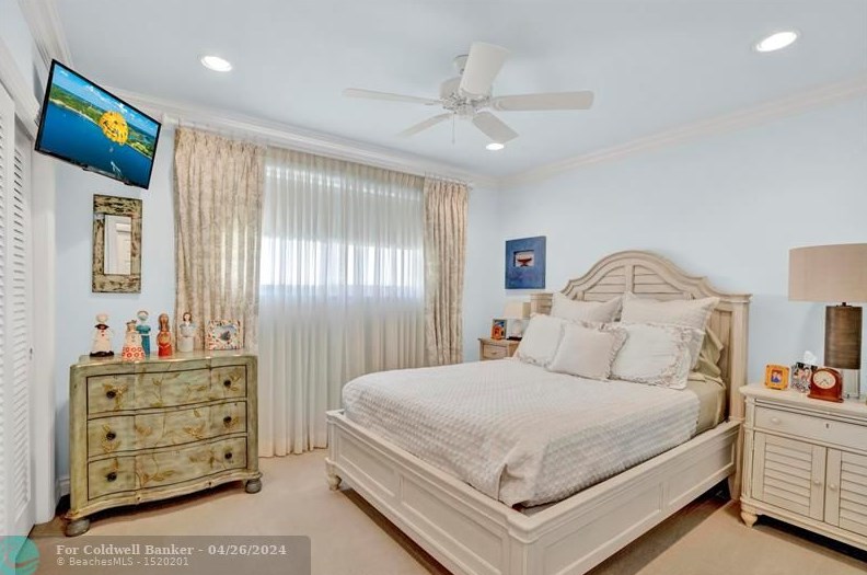 3341 37 St, Hollywood FL 33021-2520 exterior