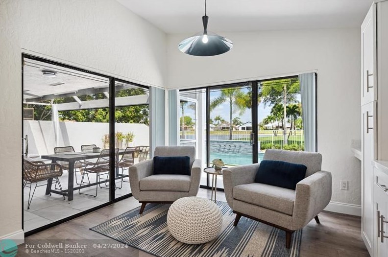 11061 Clover Leaf Cir, Boca Raton FL  33428-1606 exterior